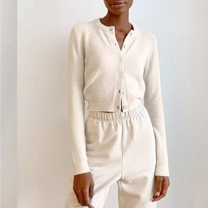 Aritzia Wilfred Free Shrunken Longsleeve Cardigan in Silver Birch